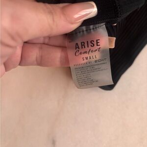 ECHT Arise Comfort Leggings - Black
